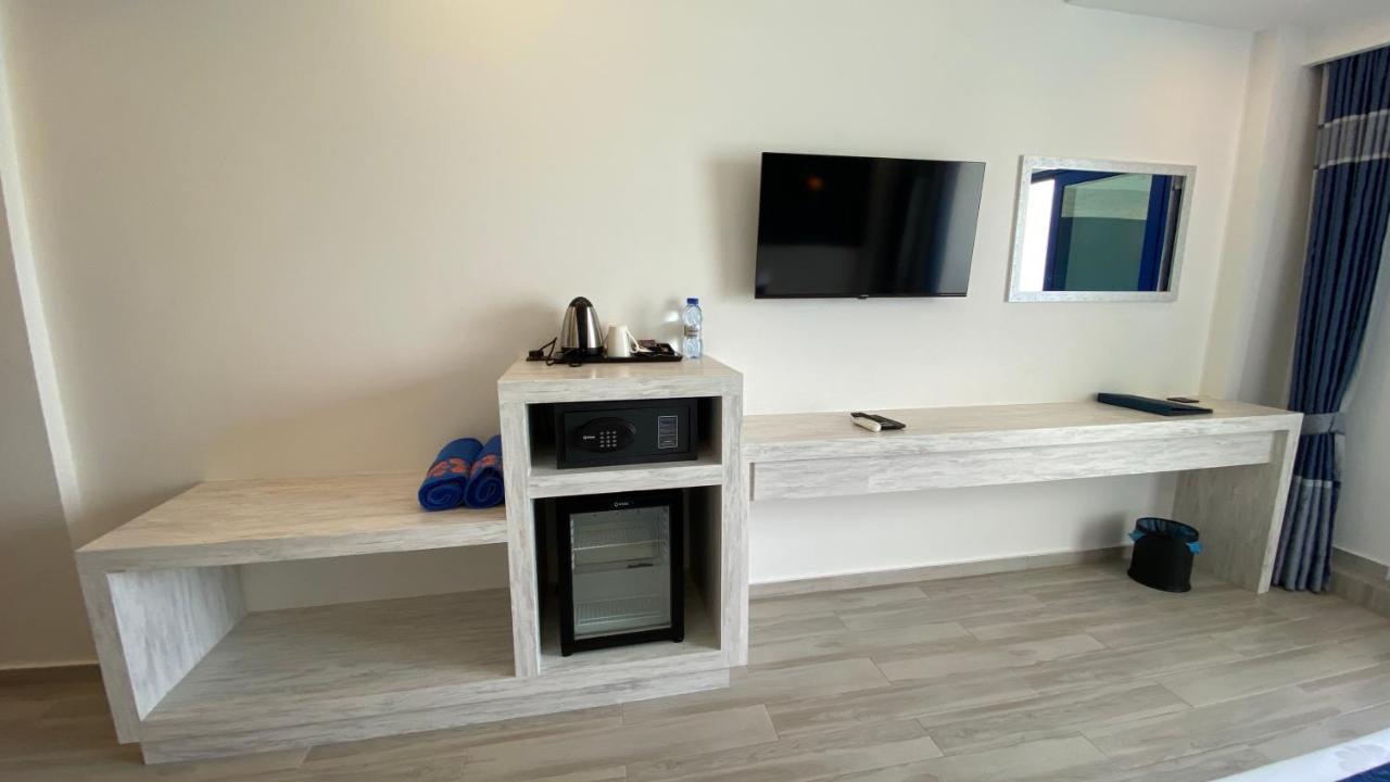 Hotel Kaani Palm