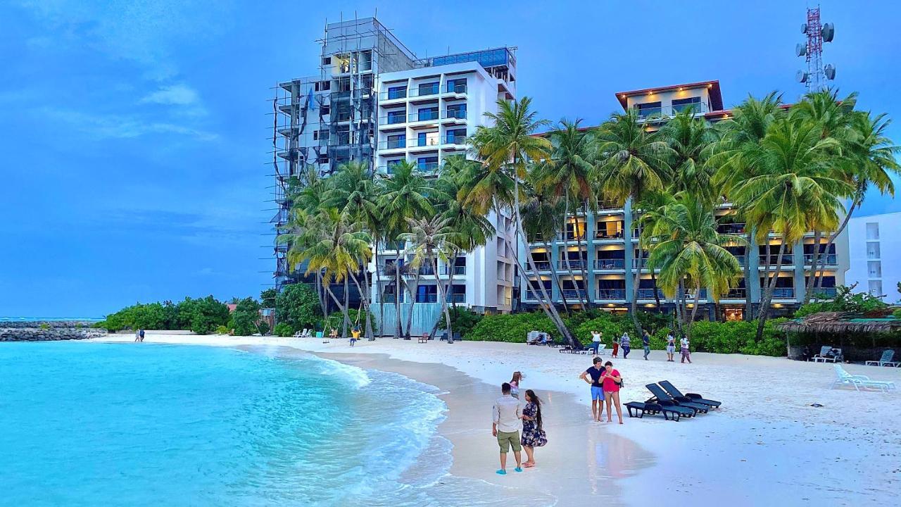 Hotel Kaani Palm