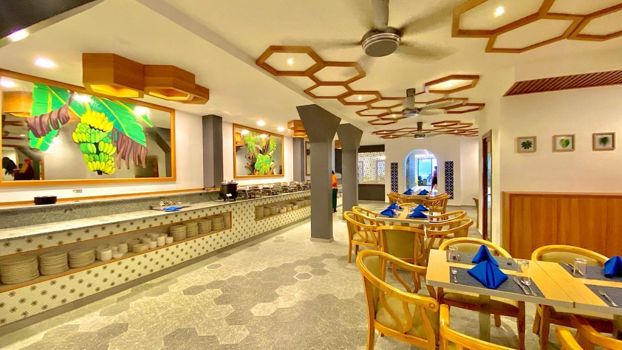 Kaani Palm Maafushi